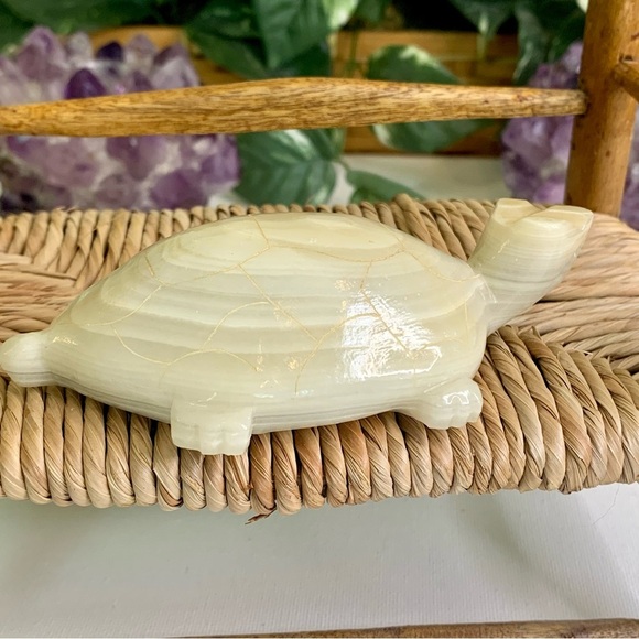Large Banded Calcite Crystal Turtle Carving Polished Onyx Tortoise Figurine 4.5” - Picture 14 of 16